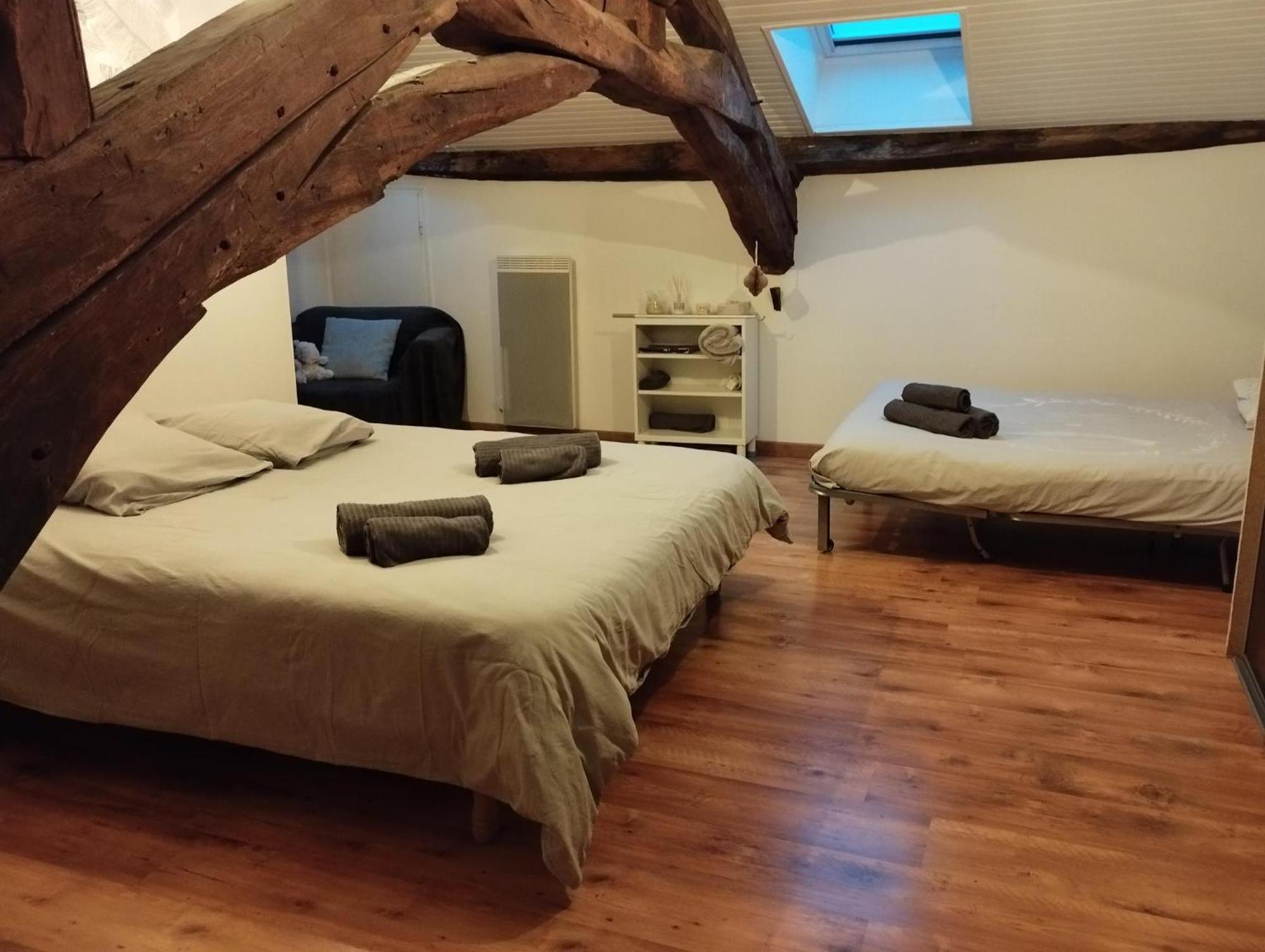 La Maison De Marie, Cosy Et Spacieuse - 3 Chambres Dont Une Climatisee Châtillon-sur-Chalaronne エクステリア 写真
